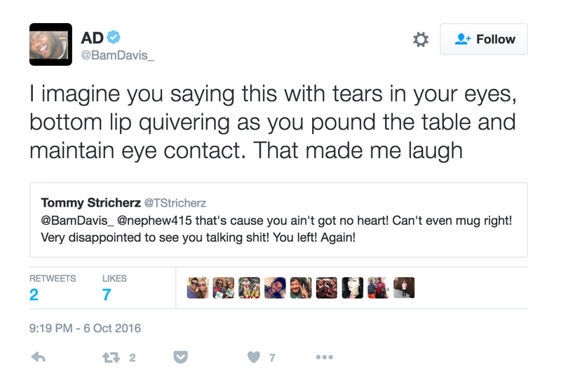 Illustration for article titled The Only Good 49ers Highlight Tonight Was Anthony Davis Doing Rude Blaine Gabbert Tweets